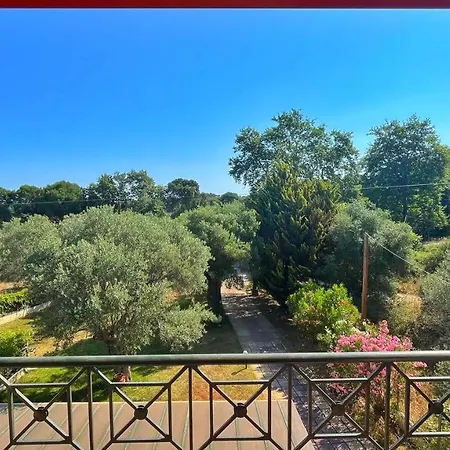 Granari Olive Nest Tatil Evi Diaporos